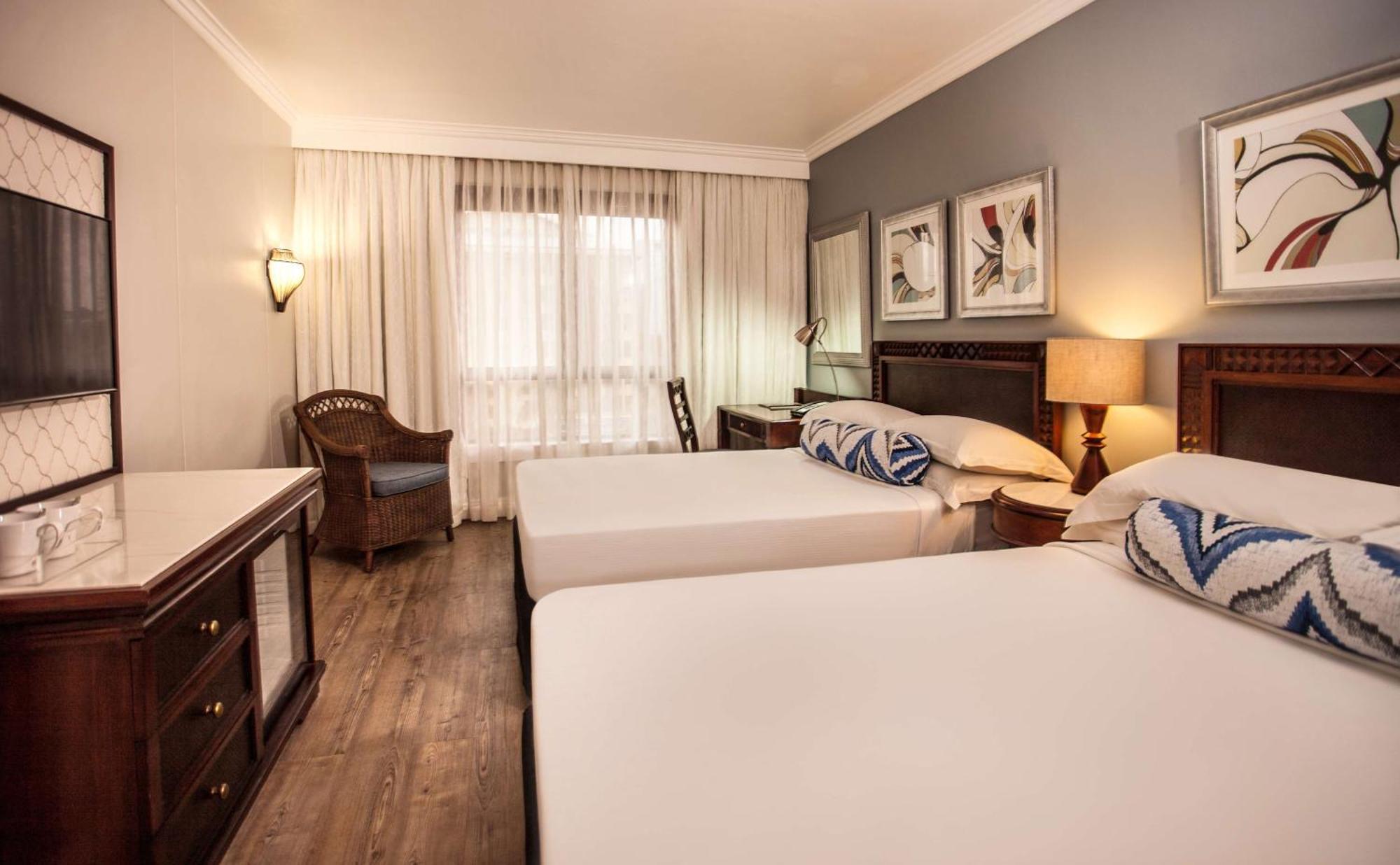 Southern Sun Hotel 4*