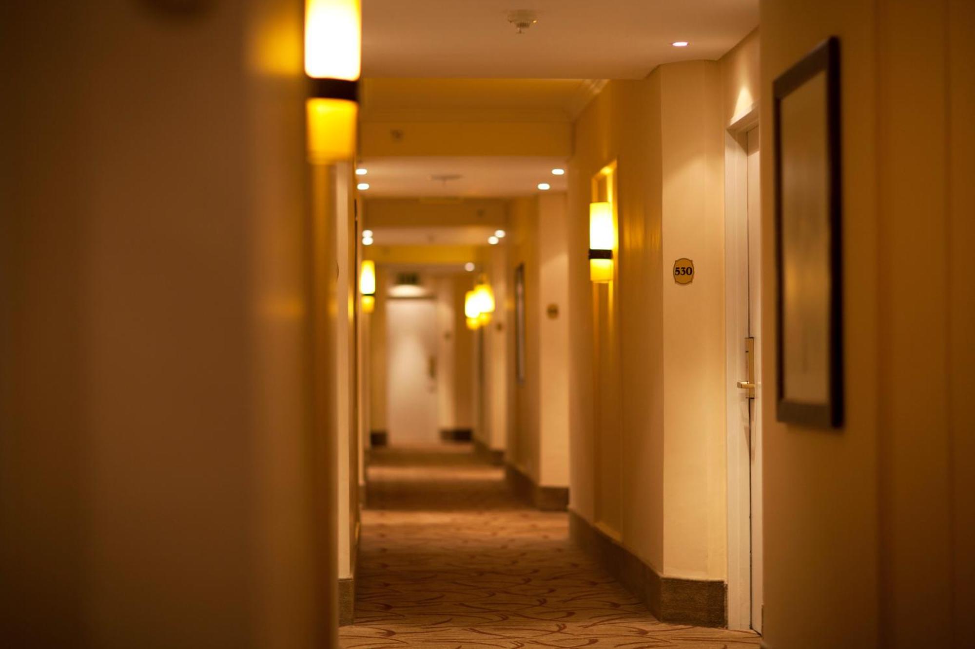 Southern Sun 4*